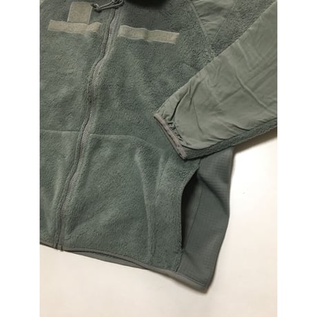 ECWCS GEN3 レベル3 MEDIUM-REGULAR 米軍　エクワックス　4