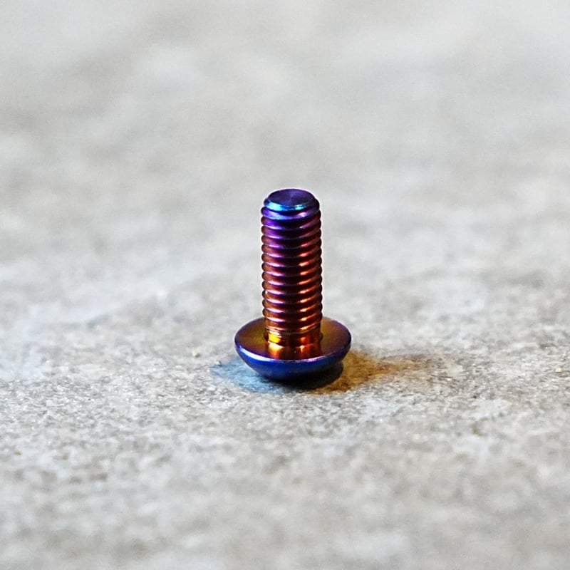 ボトルケージ用 64チタンボルト（Ti-6Al-4V）チタン合金 1.4g | IT.shop