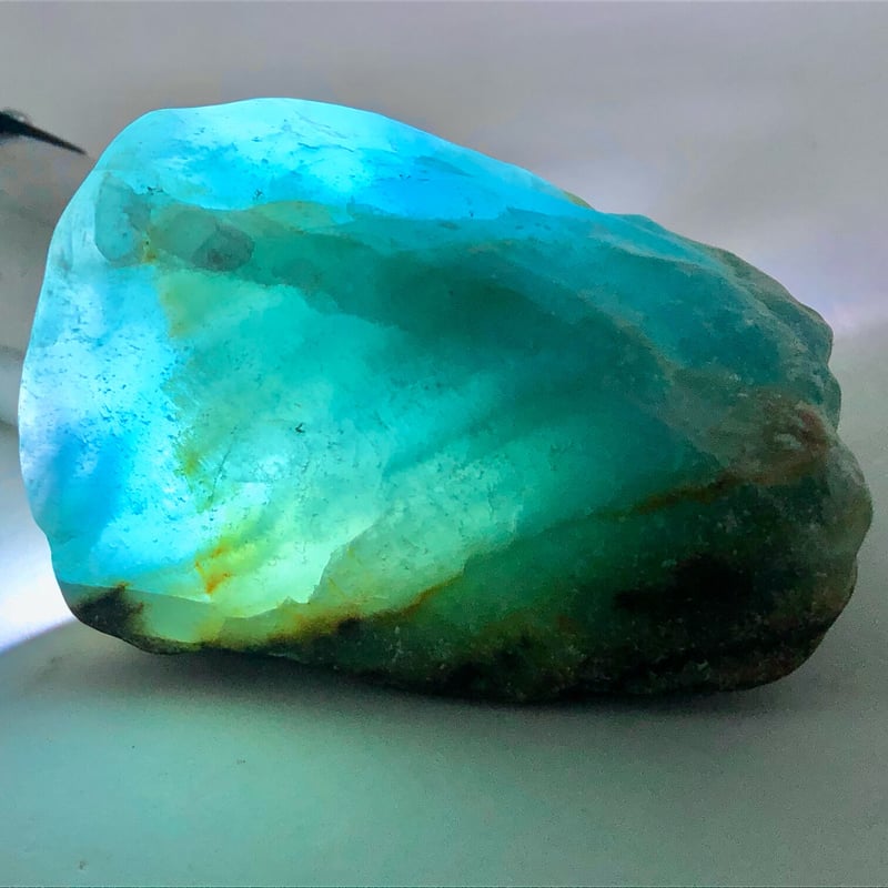 レア　高品質　ブルーオニキス　大きめ卵　egg レムリアンアクアティンカルサイト 極上ブルー！最高品質レムリア・アクアティンカルサイト73mm丸玉