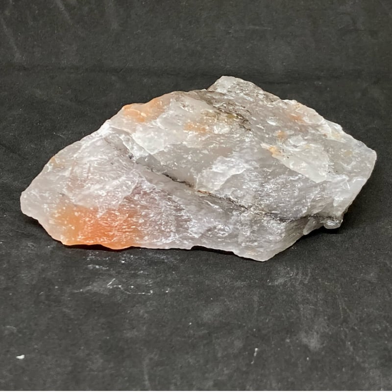 忍石入り！】ホワイトサンストーン入り長石・原石【①82.70g】 | へし