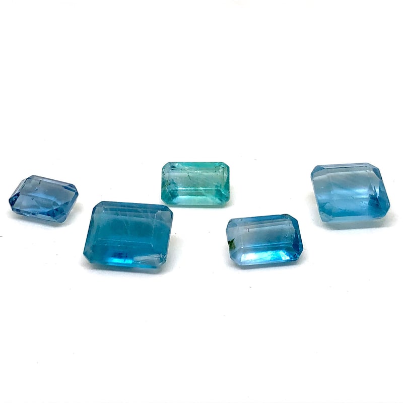 ネオンブルーフローライト・エメラルドカットルース【15.20ct】 | へし