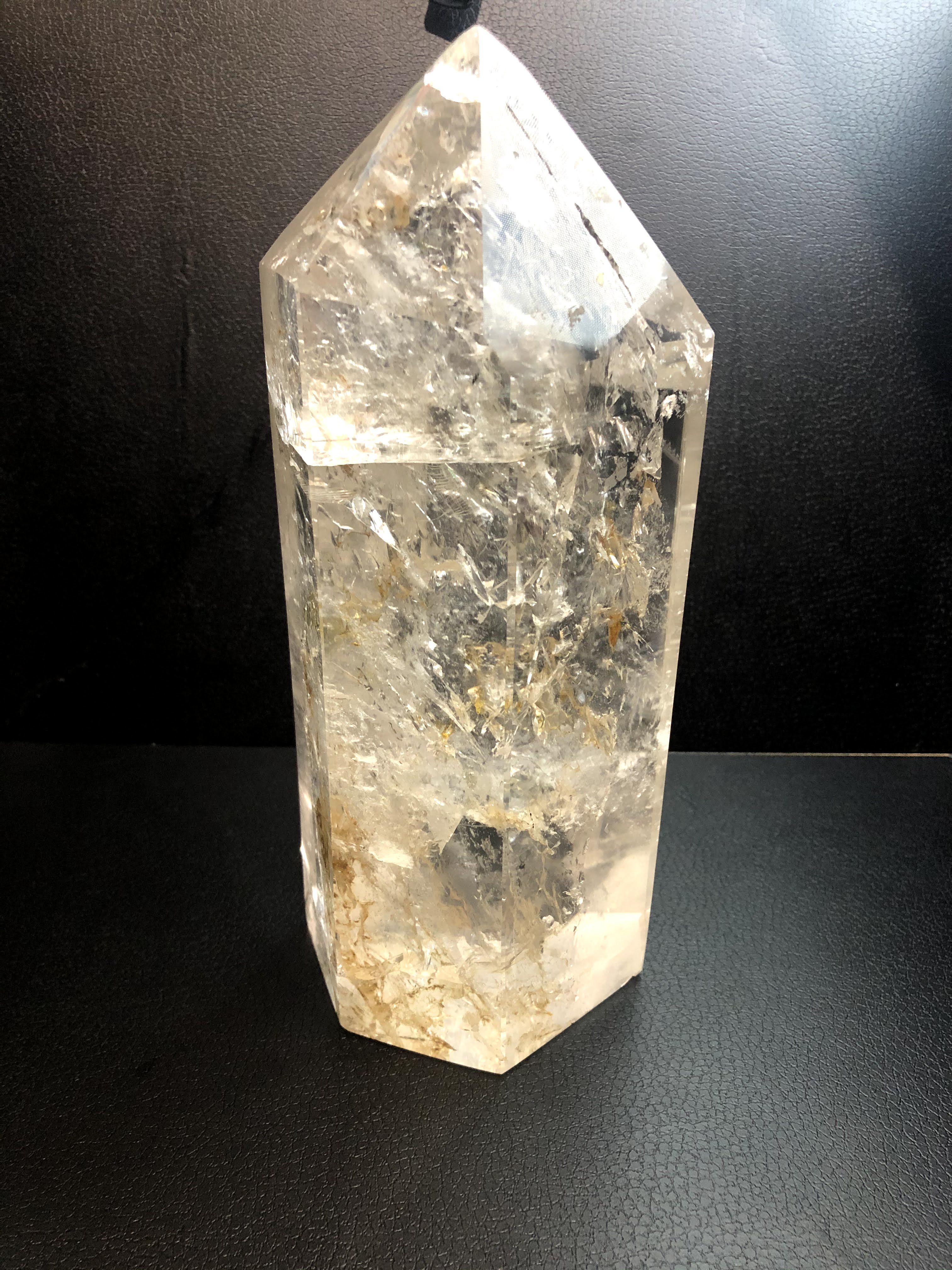 天然水晶（ブラジル産）巨大ポイント290mm・3.5kg | へし屋オンライン