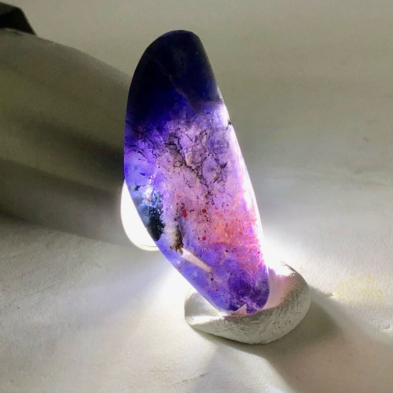 はっきり多色性！】アイオライトサンストーン・タンブル【①6.72g