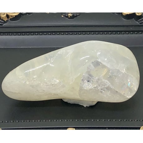 硫黄水晶 | STORES