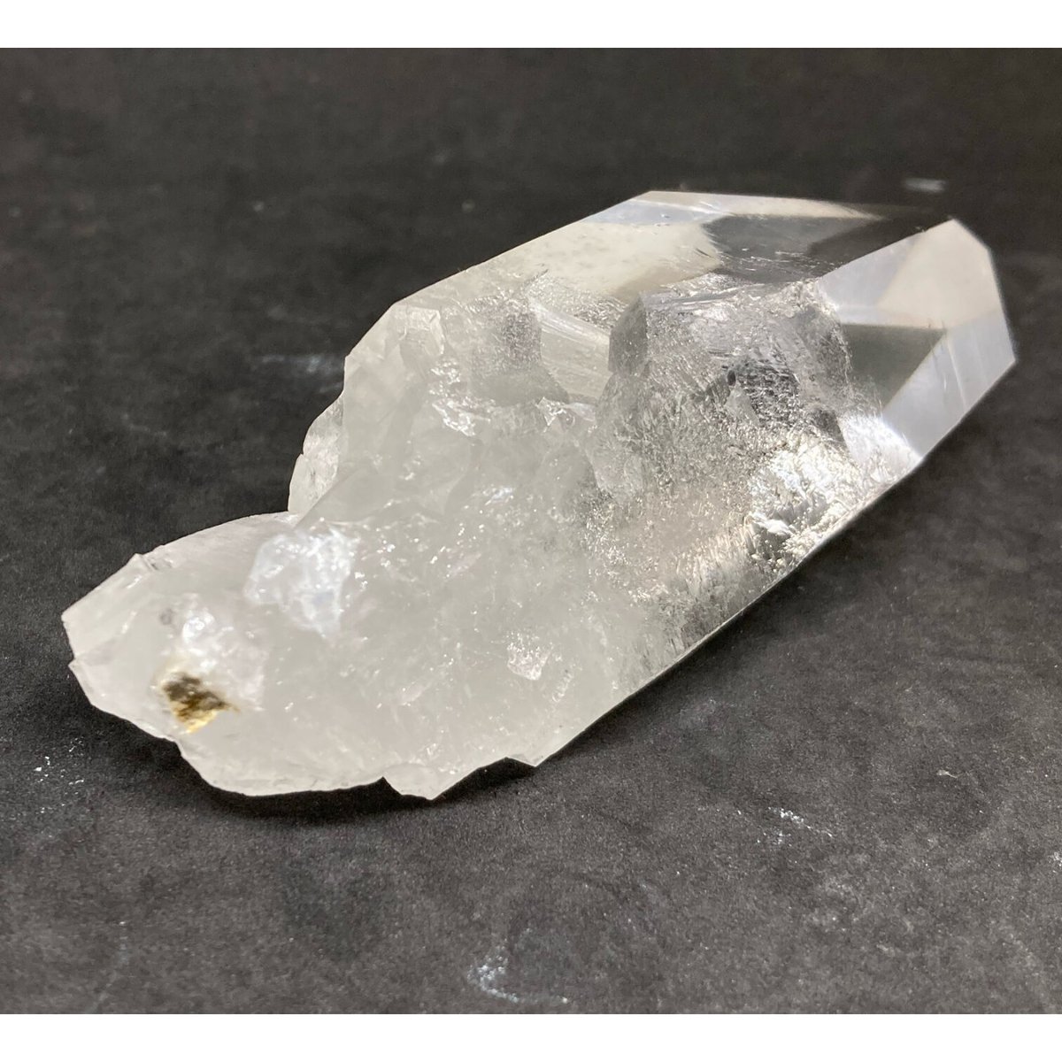 水晶の特大原石 水晶の原石