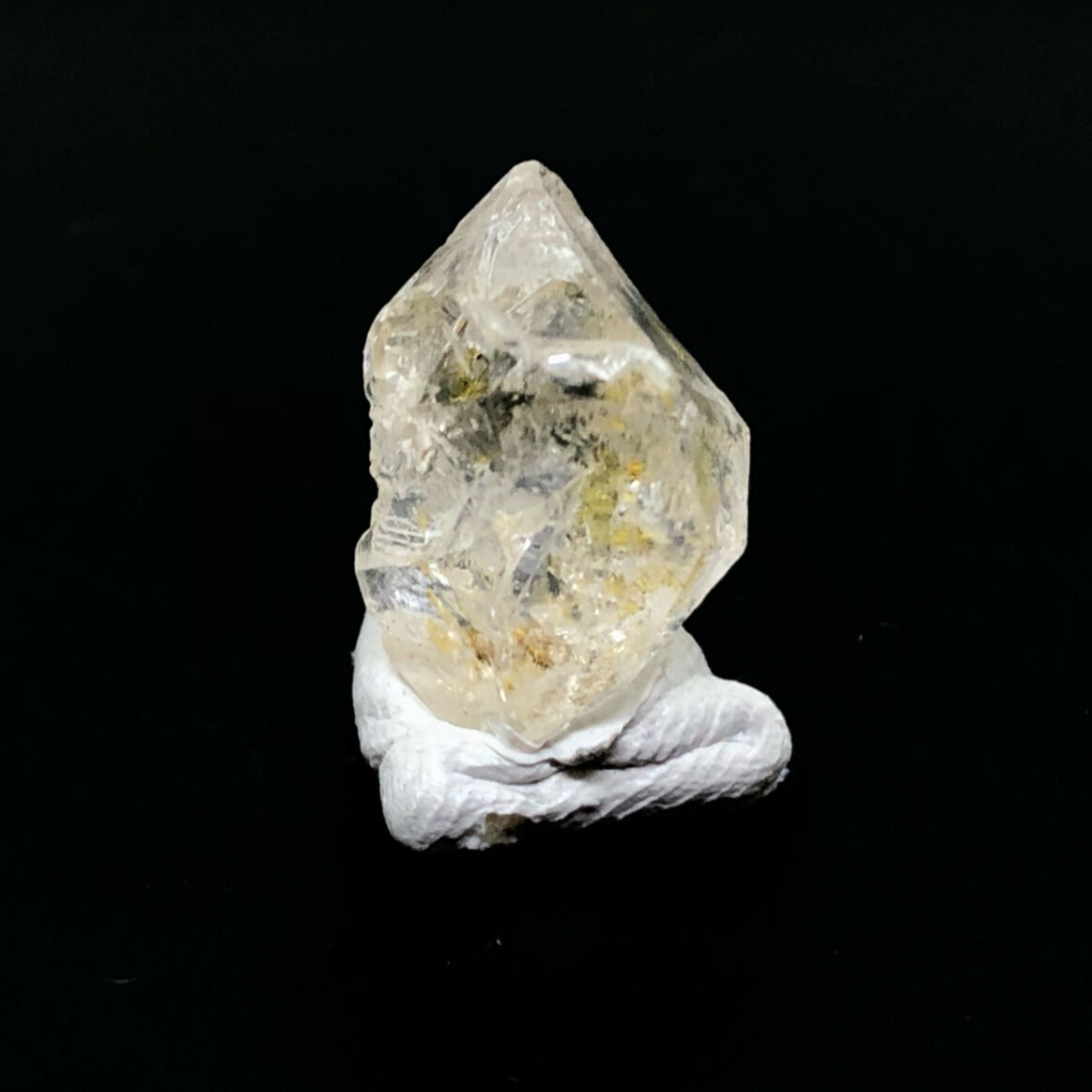 パキスタン バロチスタン州産 オイルインエレスチャル オレンジ蛍光 レアなパキスタン産オレンジ蛍光オイルインクォーツ！ | 春日部の