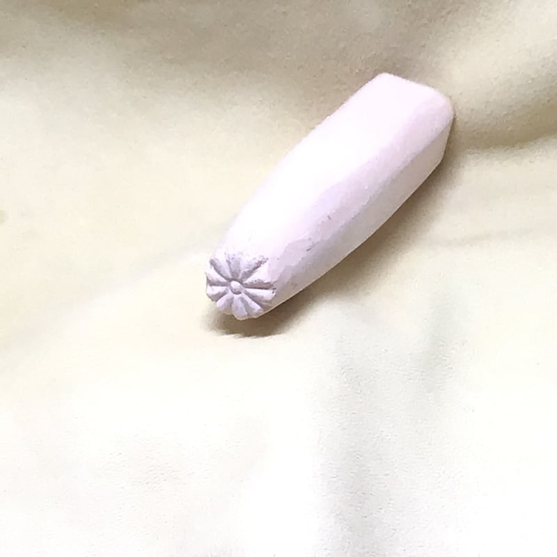 花器 陶印あり 詳細不明 印花 No.3 菊 (Ⅰ) | 陶芸道具むらかみ