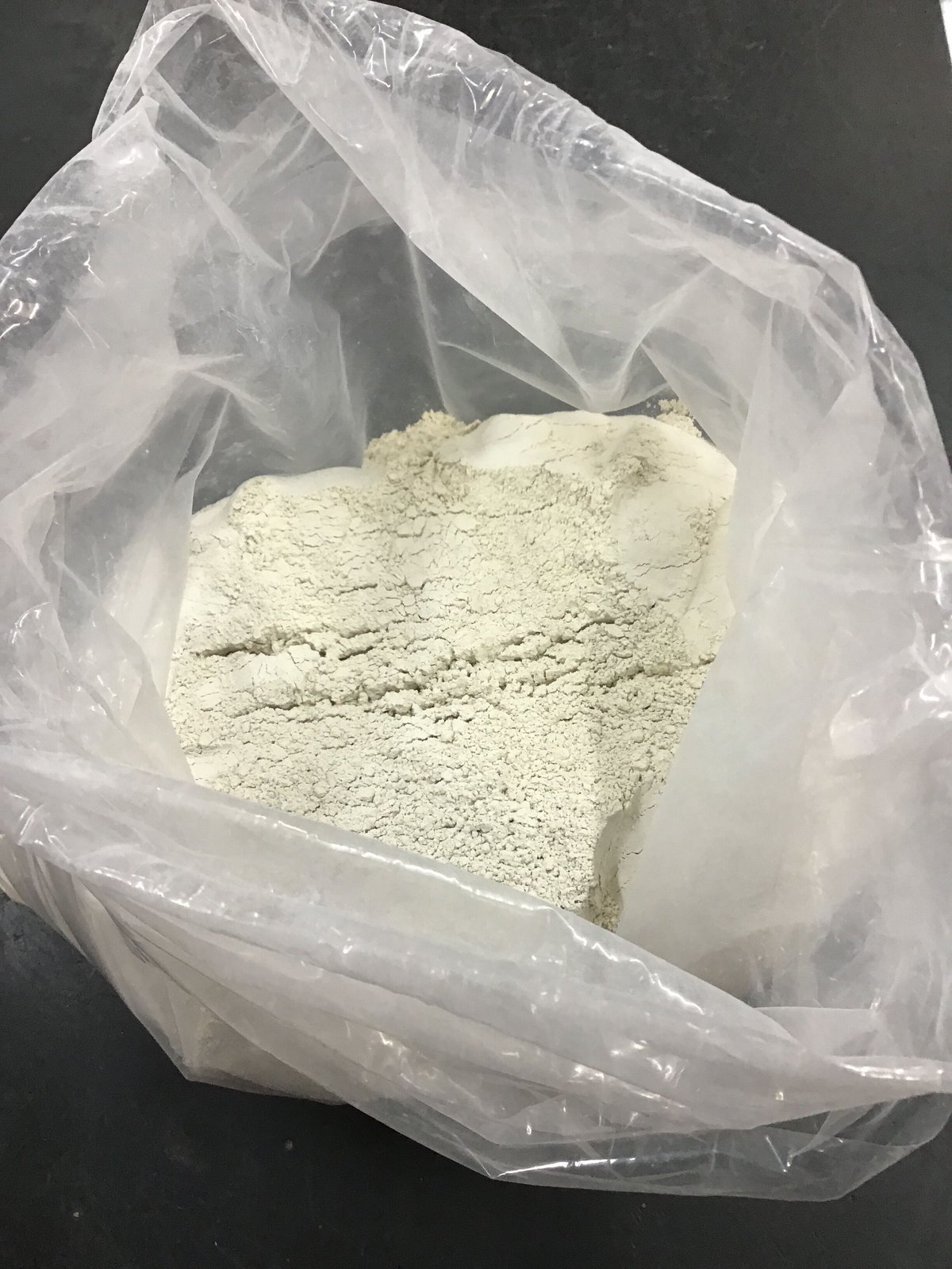 【中古】日本陶料　3号釉薬　粉末正味15㎏　開封品 3号透明釉(日本陶料) 1kg | 陶芸道具むらかみ