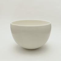 森岡由利子 白磁碗 [my_bw73] | 菜の花暮らしの道具店 online store