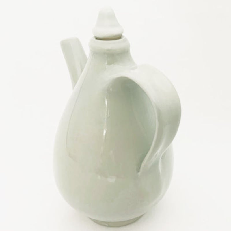 森岡由利子 白磁水注 [my_ot01] | 菜の花暮らしの道具店 online store