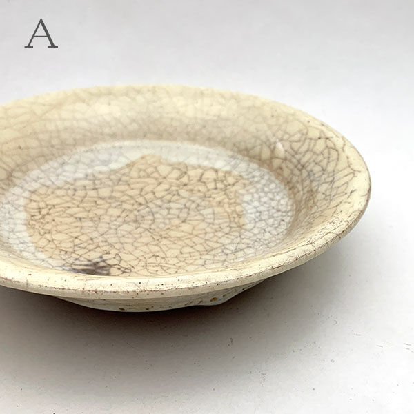 山田洋次 軟陶端反り皿（小） [yy_ex22ab ] | 菜の花暮らしの道具店