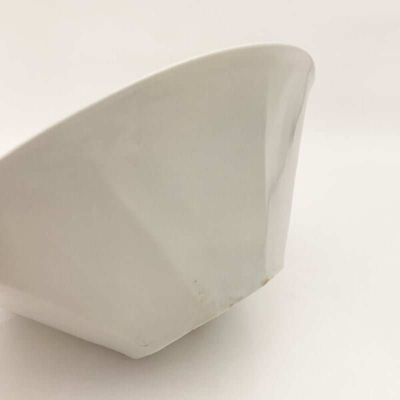 森岡由利子 白磁面取深鉢 [my_ds59] | 菜の花暮らしの道具店 online store