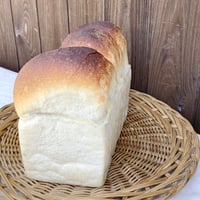 石窯パンゆるり　プレーン食パン