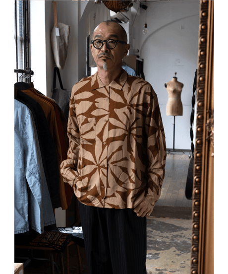 ts(s)　Leaf Print Viscose Cloth Open Collar Shirt BROWN