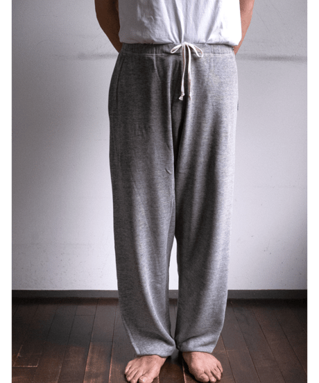 COMOLI　グレー裏毛 パンツ