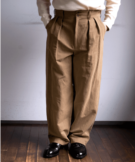 ULTERIOR　RAMIE COTTON WEST POINT TUCKED MIL-TROUSERS