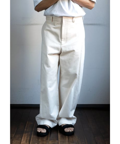LOEFF COTTON SATIN BAGGY TROUSERS | 山口ストアー