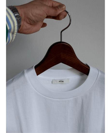 ATON　FRESCA PLATE LOOSE FIT T-SHIRT