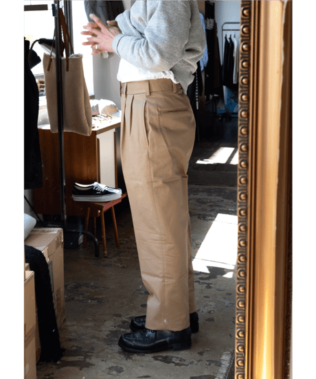 ALL AMERICAN KHAKIS　”CRAMERTON TWILL” RELAXED FIT 2Tacs