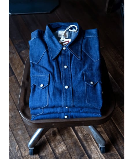 LEVI’S® VINTAGE CLOTHING　SHORT HORN SAWTOOTH
