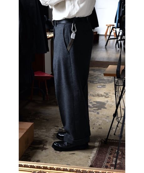 RENDO　APRON FRONT DERBY
