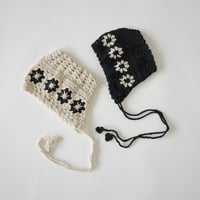 monokuro flower crochet bonnet (2571)