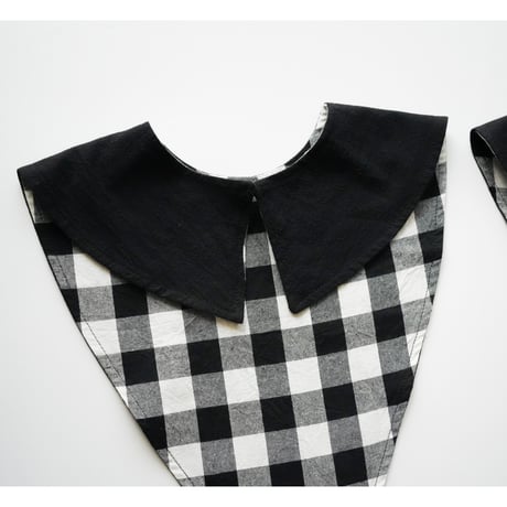 reversible triangle collar  (2610)