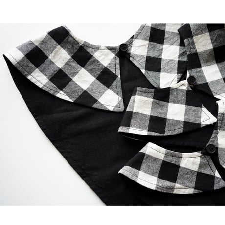 reversible triangle collar  (2610)
