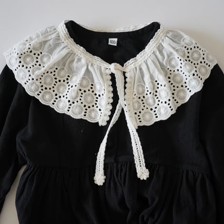total lace circle cape (2561)