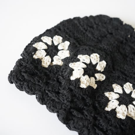 monokuro flower crochet bonnet (2571)