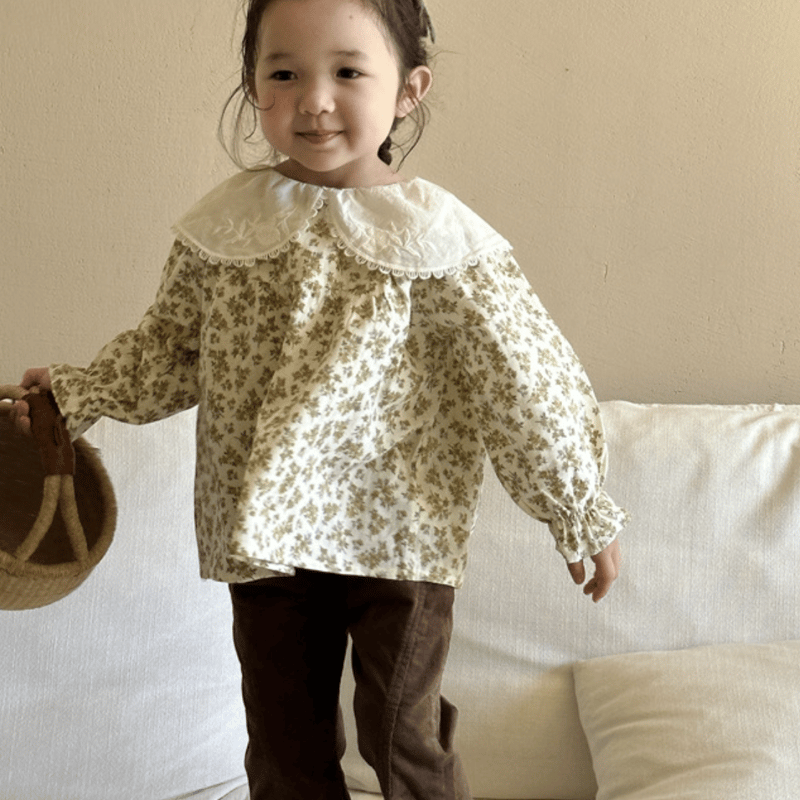 flower embroidery blouse