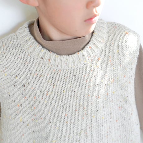 knit vest  (2385)