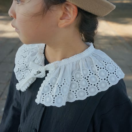 total lace circle cape (2561)