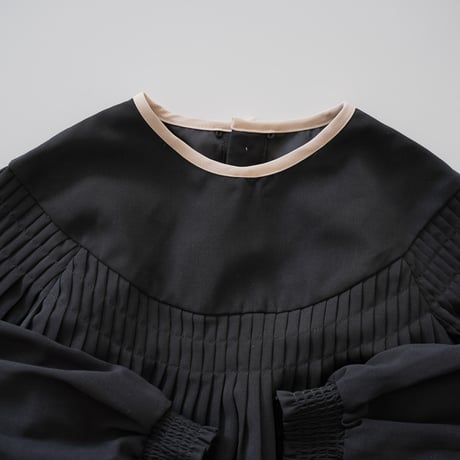 harenohi pin tuck one-piece ”ママサイズ”    (2400)