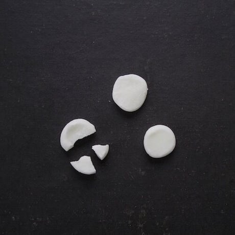 【アキコラセット１】空の木Garden  ×  HerbalCafePRANA  ×  藤田美帆  ×  伊藤靖史  ×  阪本真千代「お菓子とお茶と耳飾りの標本箱」