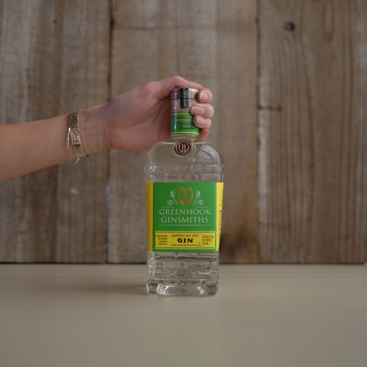 GREENHOOK GINSMITHS AMERICAN DRY GIN | GIN BOTT