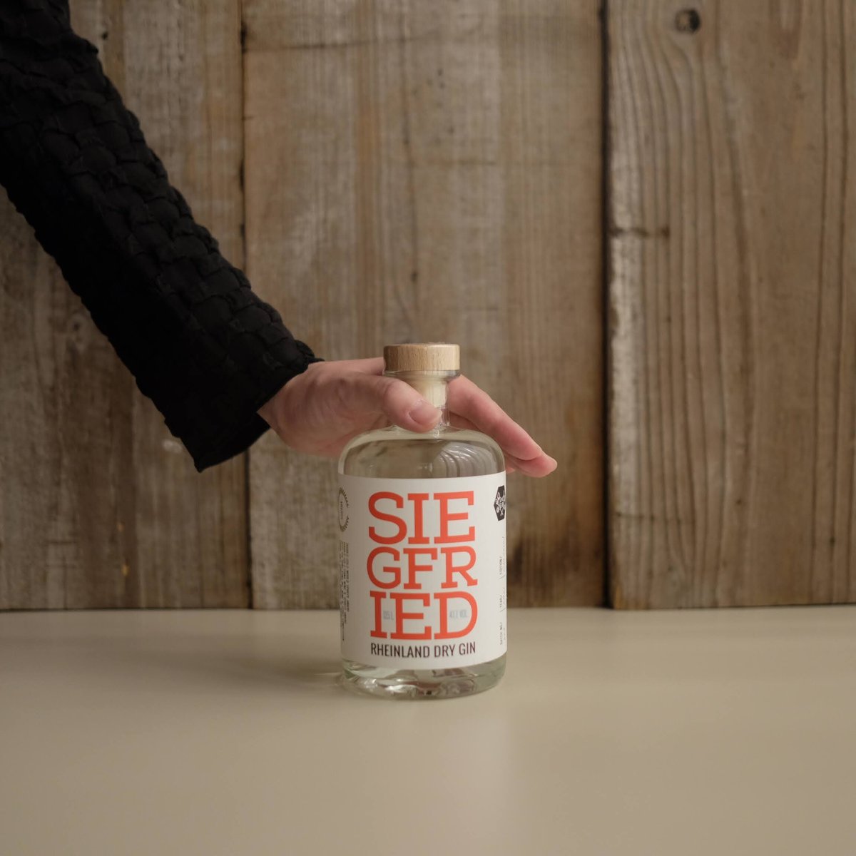 ジン　グリュンダーブラント SIEGFRIED RHEINLAND DRY GIN | GIN BOTTLE SHOP