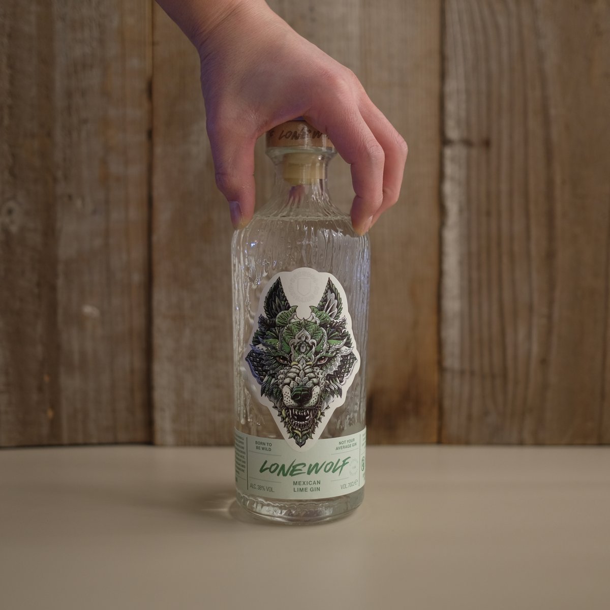 [限定商品] LONEWOLF メキシカンライム & ピーチジン ! 限定商品] LONEWOLF メキシカンライム & ピーチジン ! - メルカリ