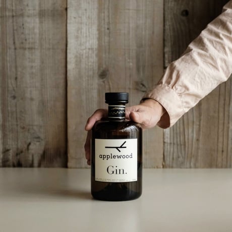 APPLEWOOD GIN