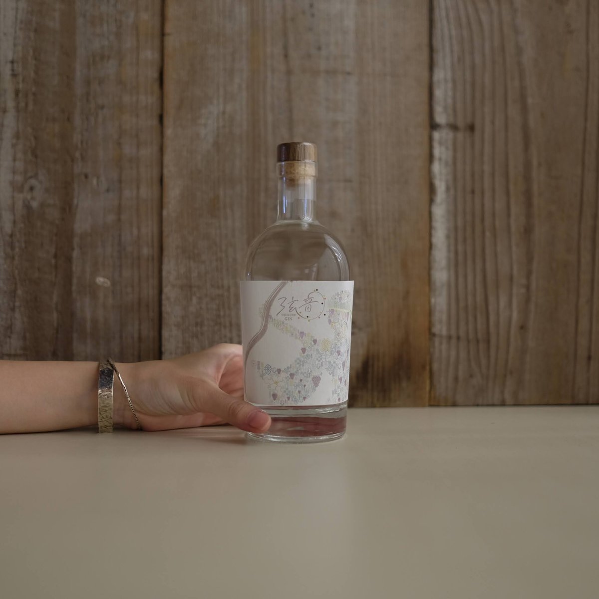 その他 gin Amazon.co.jp: 【SiCX京都蒸留所】クラフトジン 京都ジン [45