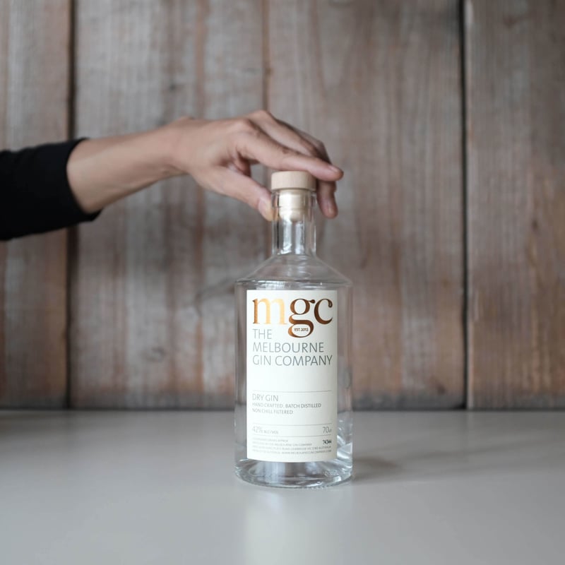 THE MELBOURNE GIN COMPANY DRY GIN | GIN BOTTLE