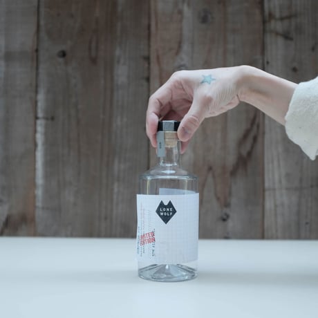 LONE WOLF GUNPOWDER GIN