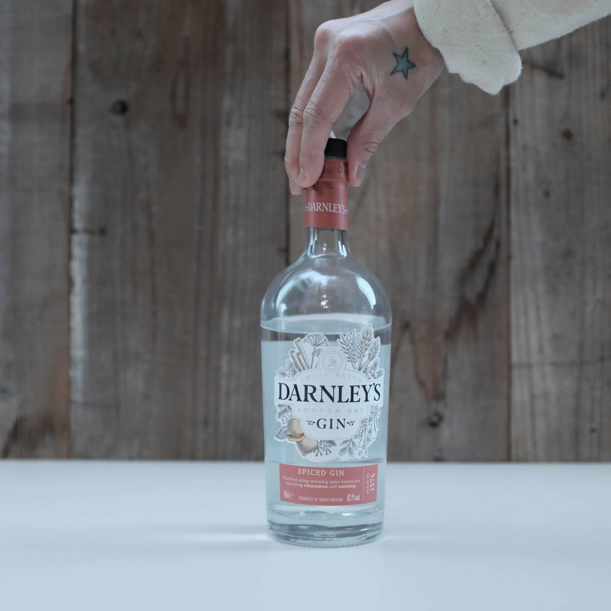 DARNLEY'S SPICED GIN | GIN BOTTLE SHOP