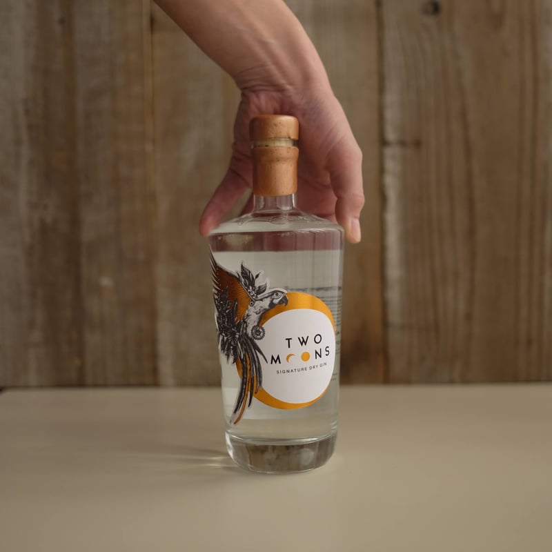 TWO MOONS SIGNATURE GIN | GIN BOTTLE SHOP