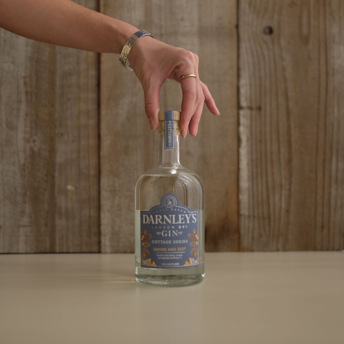 DARNLEY'S SMOKE & ZEST GIN | GIN BOTTLE SHOP