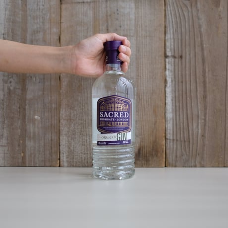 SACRED ORGANIC GIN