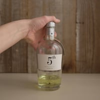 フェルディナンズ　ザール ドライジン　ゴールドキャップ 2018　49度 Amazon.co.jp: フェルディナンズ ザール ドライジン ゴールド