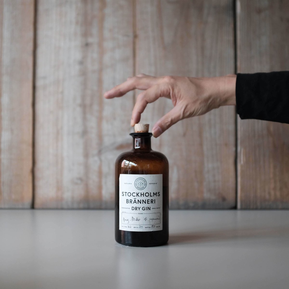 STOCKHOLMS BRANNERI DRY GIN | GIN BOTTLE SHOP