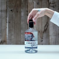 ROMEO'S GIN