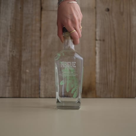 ROGUE SPRUCE GIN